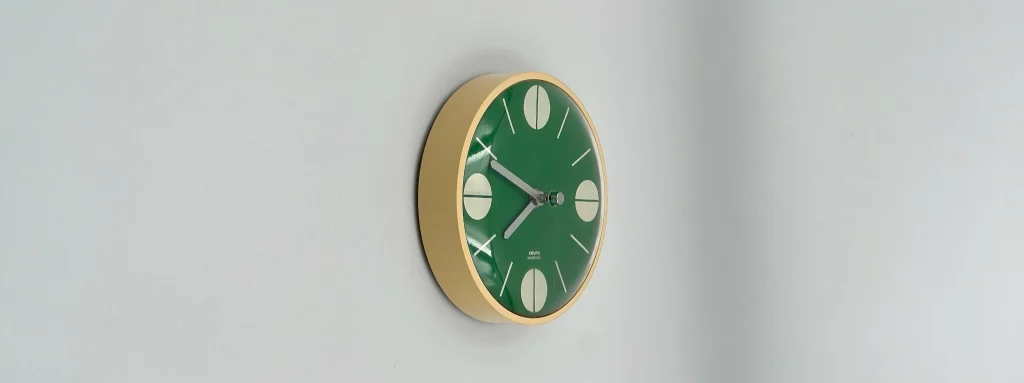 70s clock revival