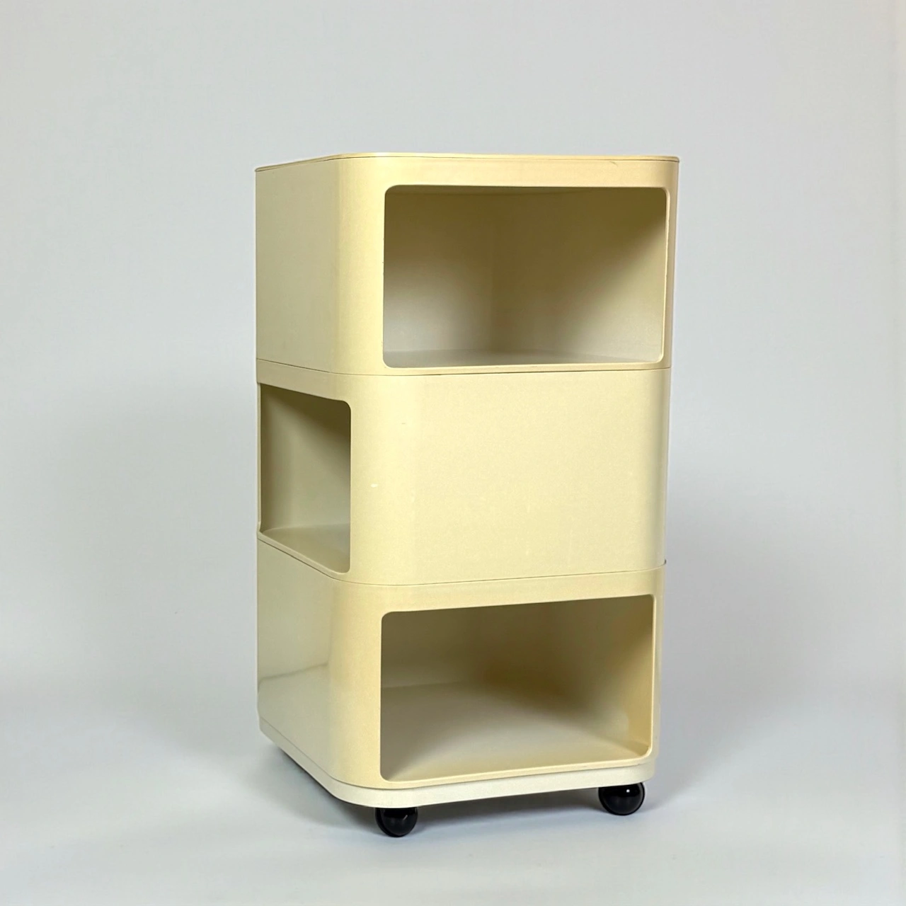 Kartell Componibili unit three module cream ABS storage Italy 1960s