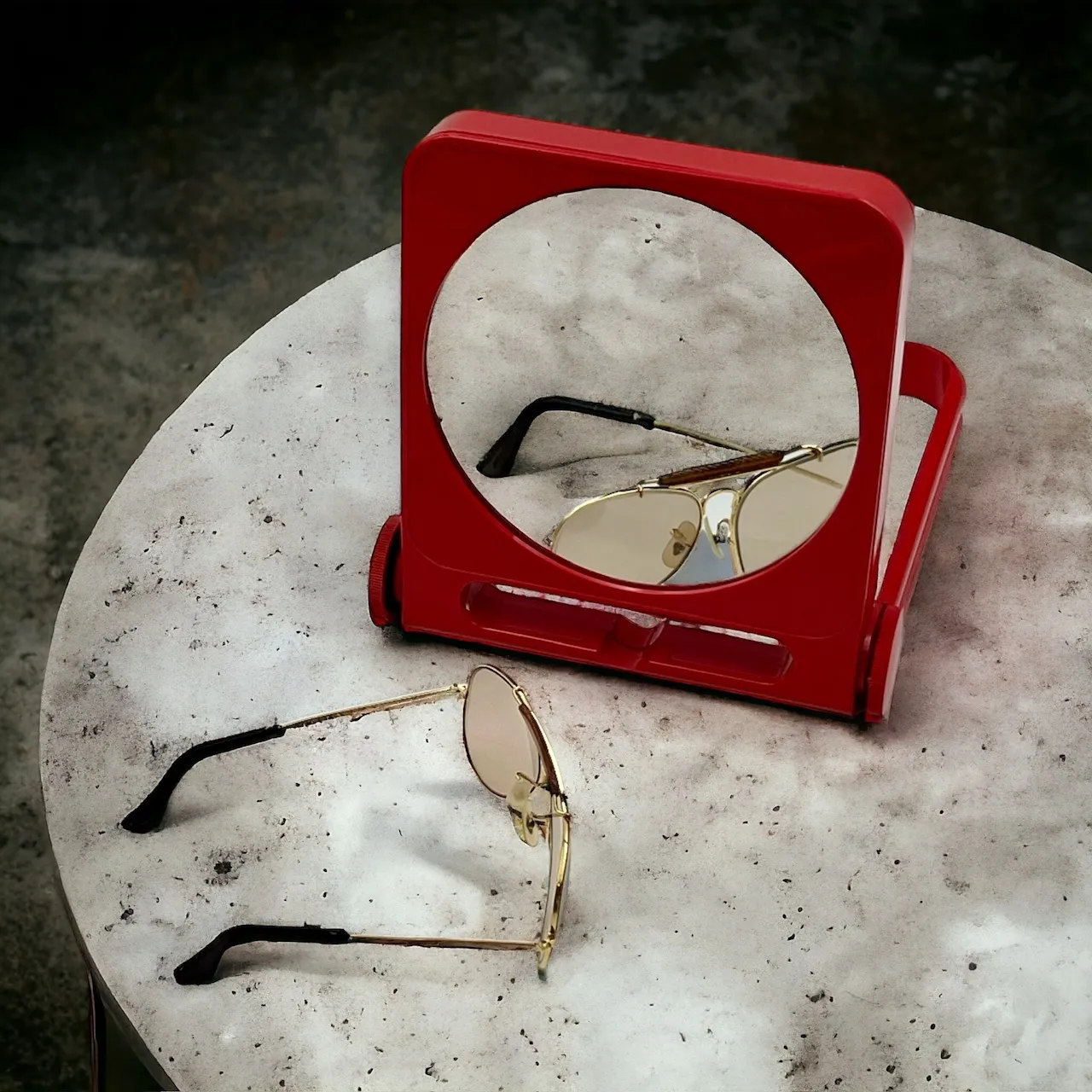 70s Vanity Mirror - Red Portable Beauty Set Gedy - Image 9