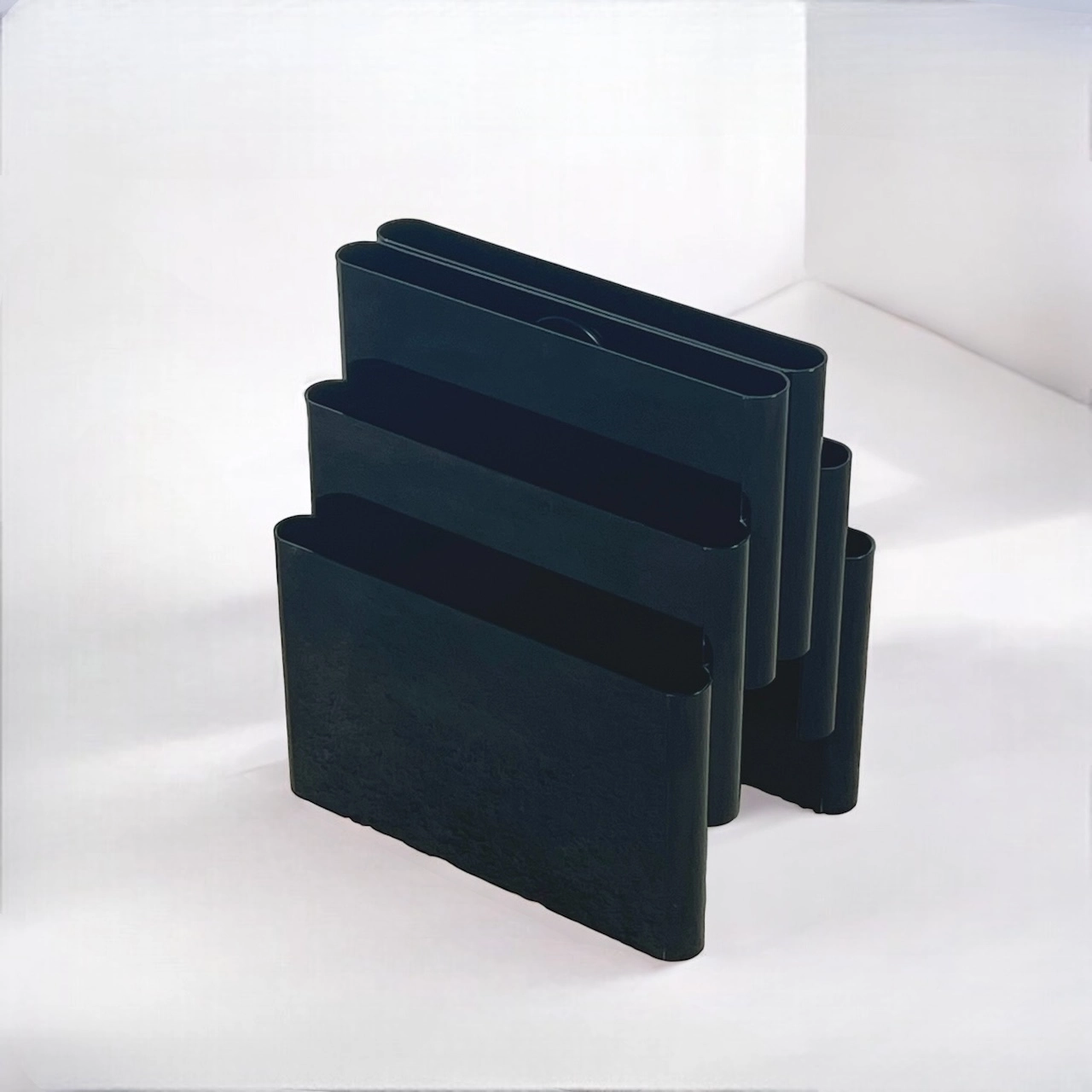 マガジンラック　ポストモダン　ミッドセンチュリー　スペーシー　 kartell マガジンラック ポストモダン ミッドセンチュリー スペーシー kartell