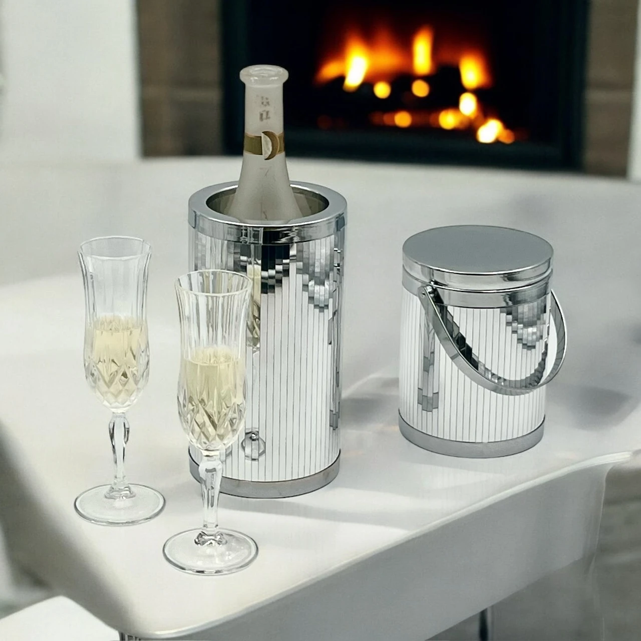 Retro 70s Bar - Iconic Chrome Ice Bucket and Glacette Set - Image 9