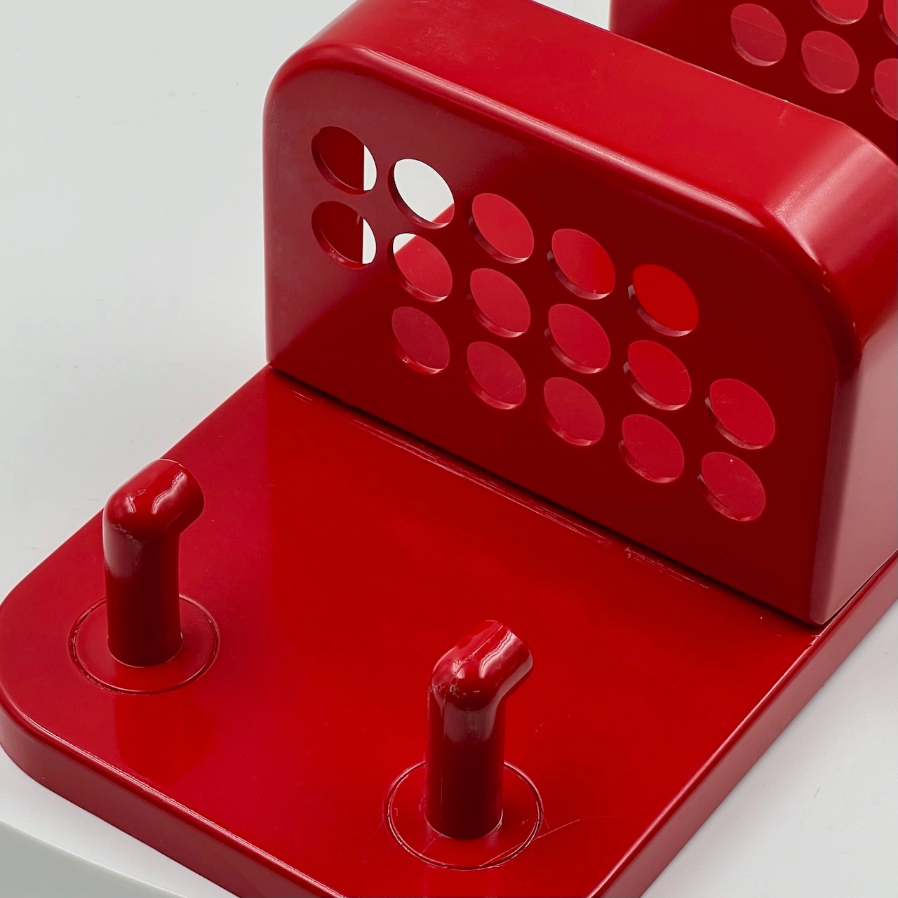 Stylish Plastic Wall Organizer - 70s Space Age Bathroom Storage Makio Hasuike - Image 3