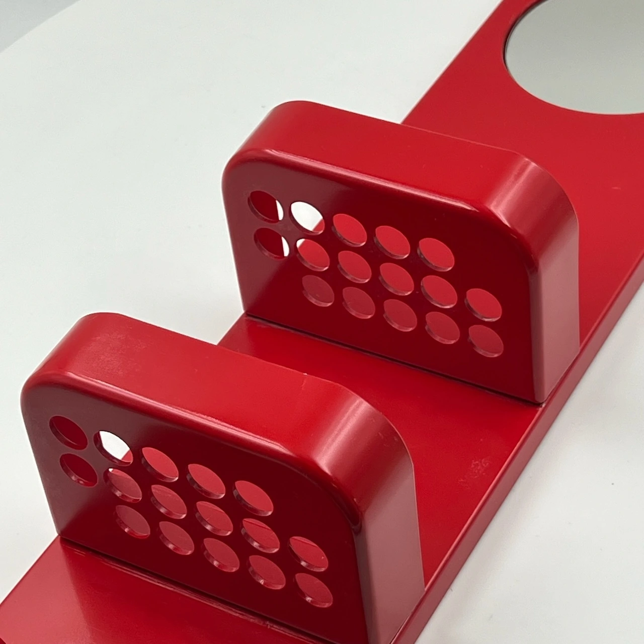 Stylish Plastic Wall Organizer - 70s Space Age Bathroom Storage Makio Hasuike - Image 4