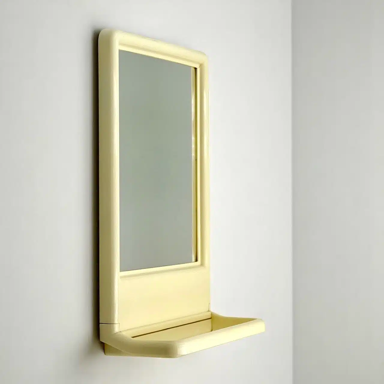 Charming 70s Vintage Mirror with Rare Built-In Shelf - Image 5