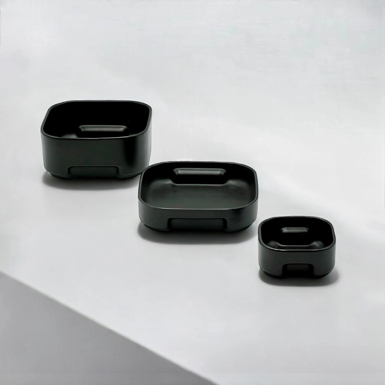 Unique Space Age Decor: 70s Tableware by Makio Hasuike - Image 10