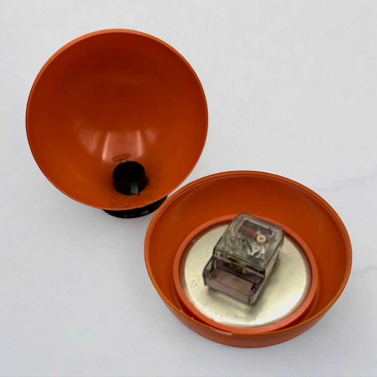 Iconic 70s Space Age Clock – Vibrant Orange Globe Design - Image 8