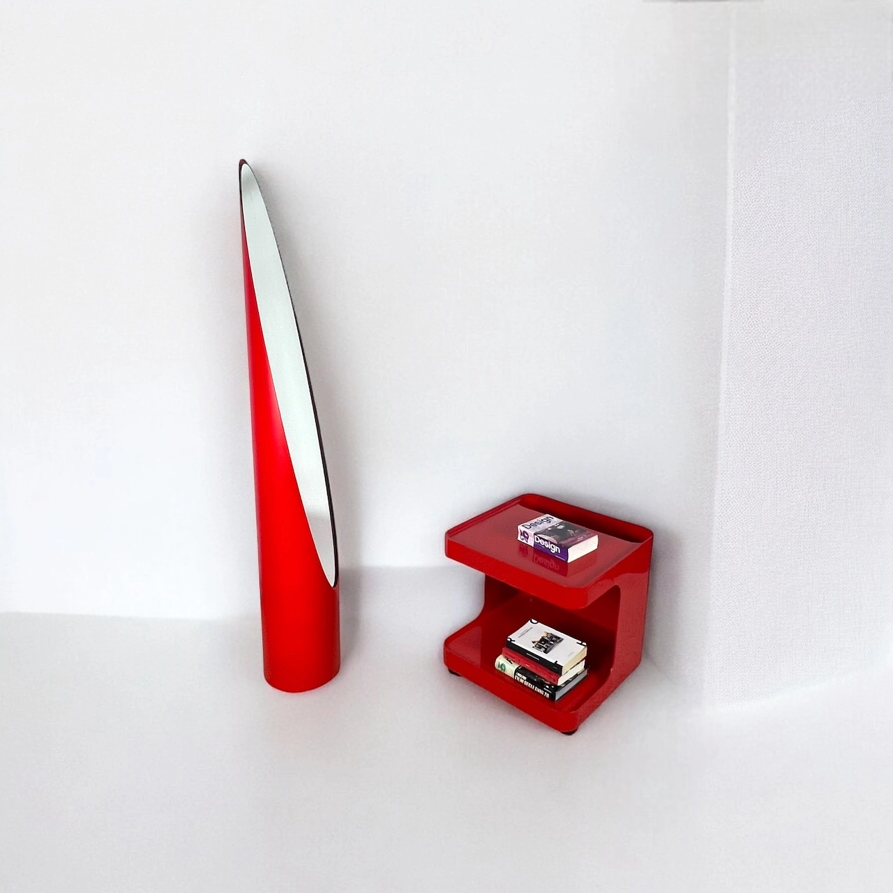 Lipstick Mirror in Glossy Red - 70s Vintage Design Masterpiece - Image 10