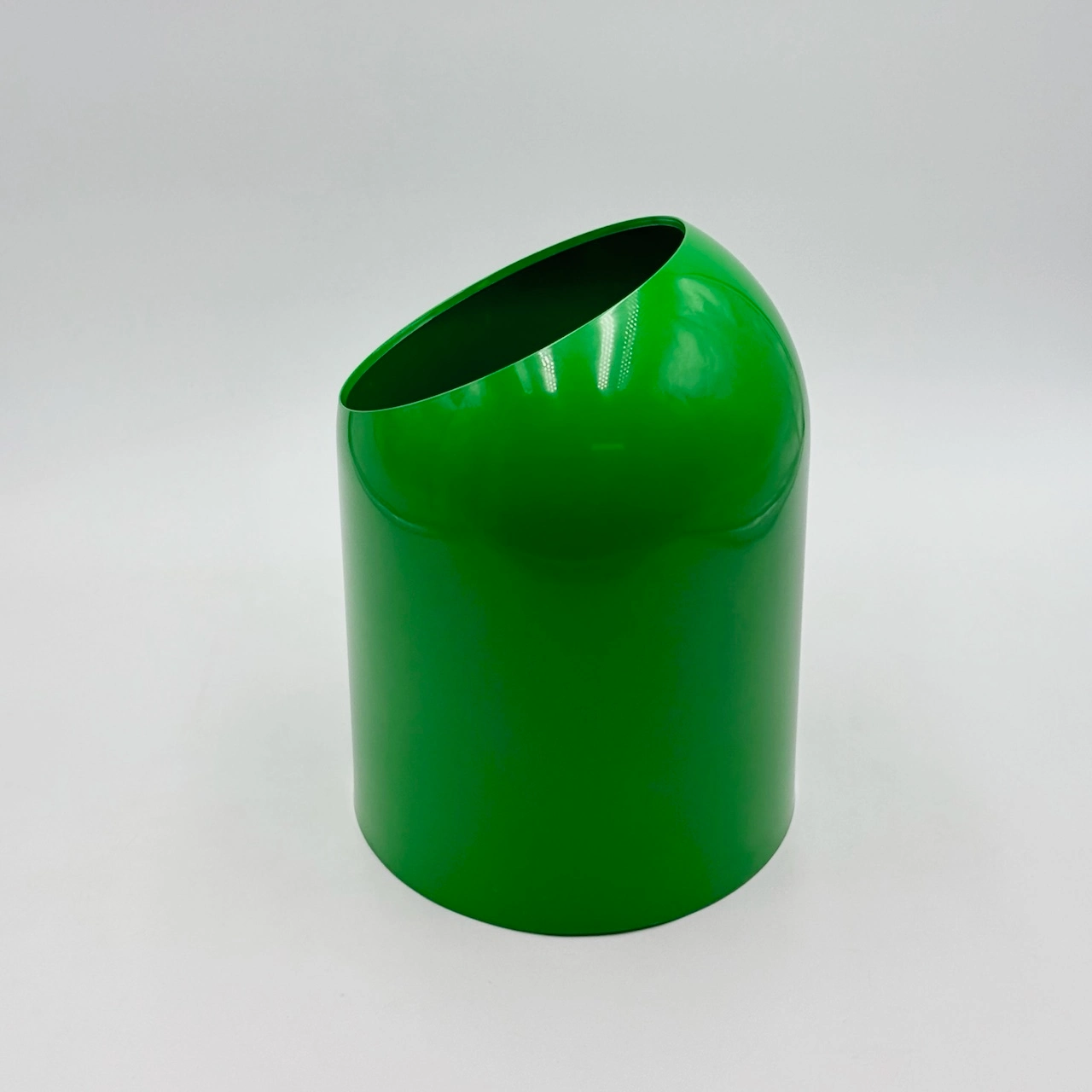 Makio Hasuike Vibrant Green Bin for Gedy 1970s - Image 2