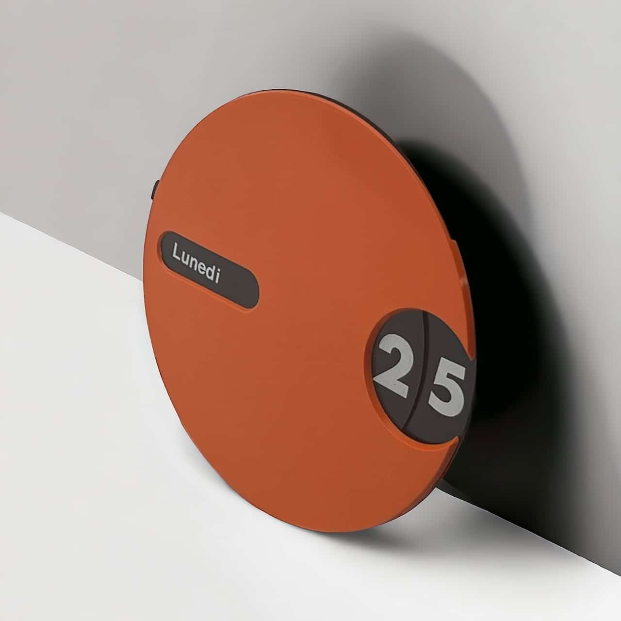 Rare 1970s Italian Space Age Calendar: Retro Futurism Timepiece - Image 3