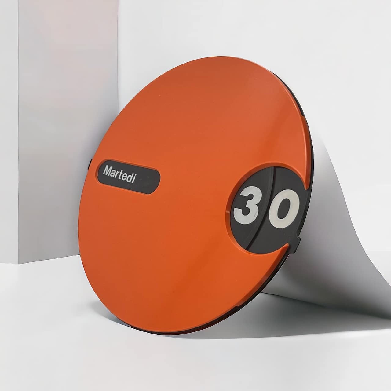 Rare 1970s Italian Space Age Calendar: Retro Futurism Timepiece - Image 6