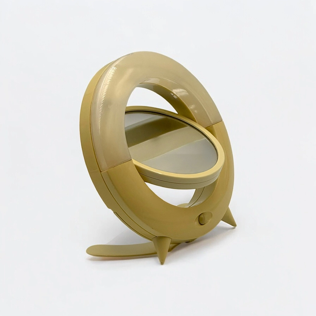 Space Age Mirror – Lighted Design with Retro Futuristic Charm - Image 6