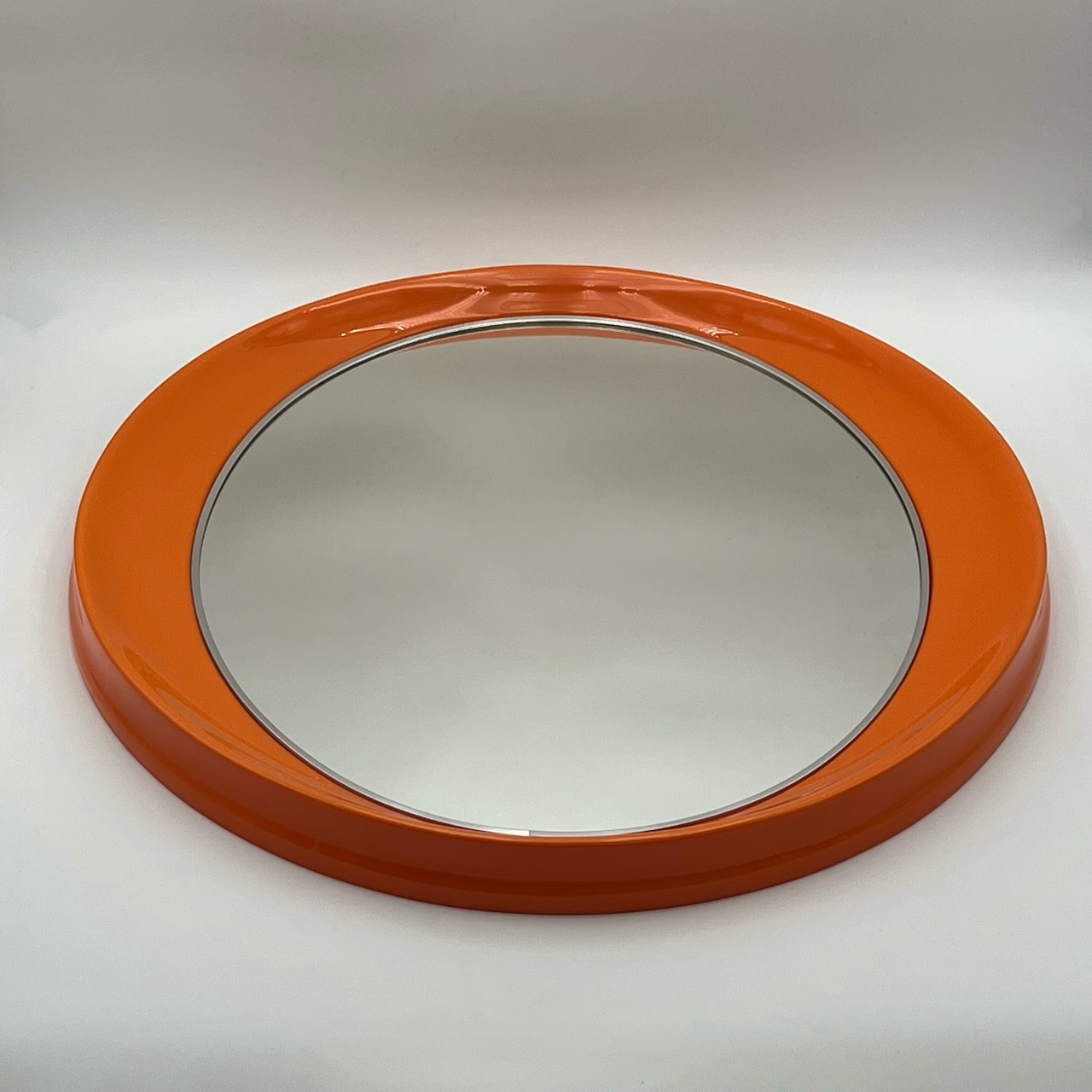 Space Age Orange Oval Mirror SALC Cantu 70s - Image 2
