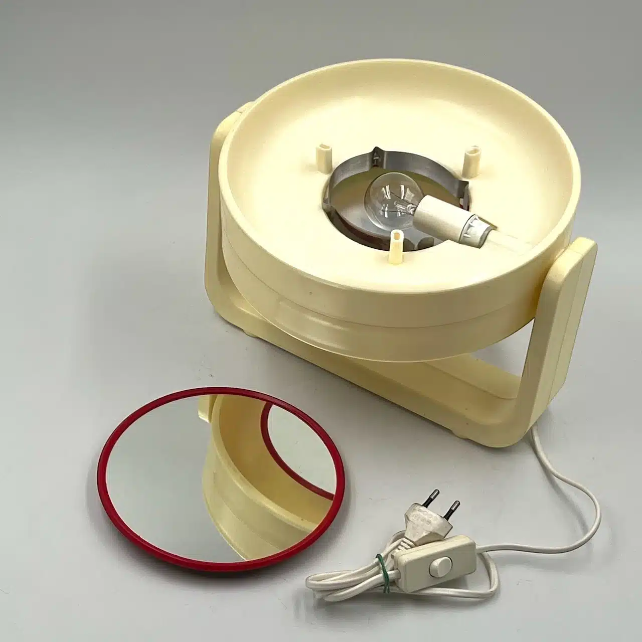 Vintage Allstar Space Age Mirror with Light: Rare 60s Design - Image 5