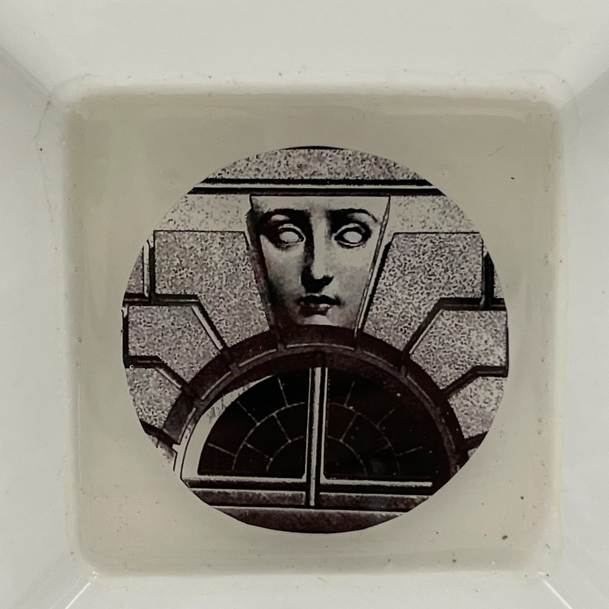 Vintage Fornasetti 70s: Tema e Variazioni Rare Ashtray Winston #212 - Image 5