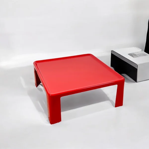 Amanta Table Red Fiberglass - Iconic Bellini 60s Design