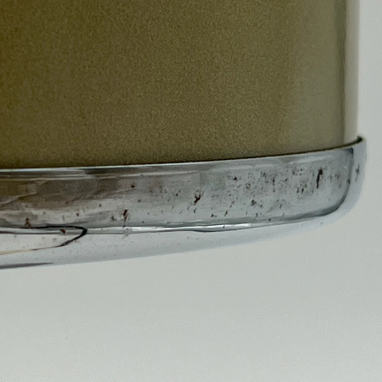 60s Ambient Lamp: Vintage Rotating Metal Light with Color Effect - Image 3