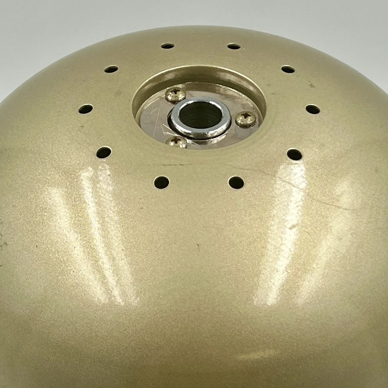 60s Ambient Lamp: Vintage Rotating Metal Light with Color Effect - Image 4