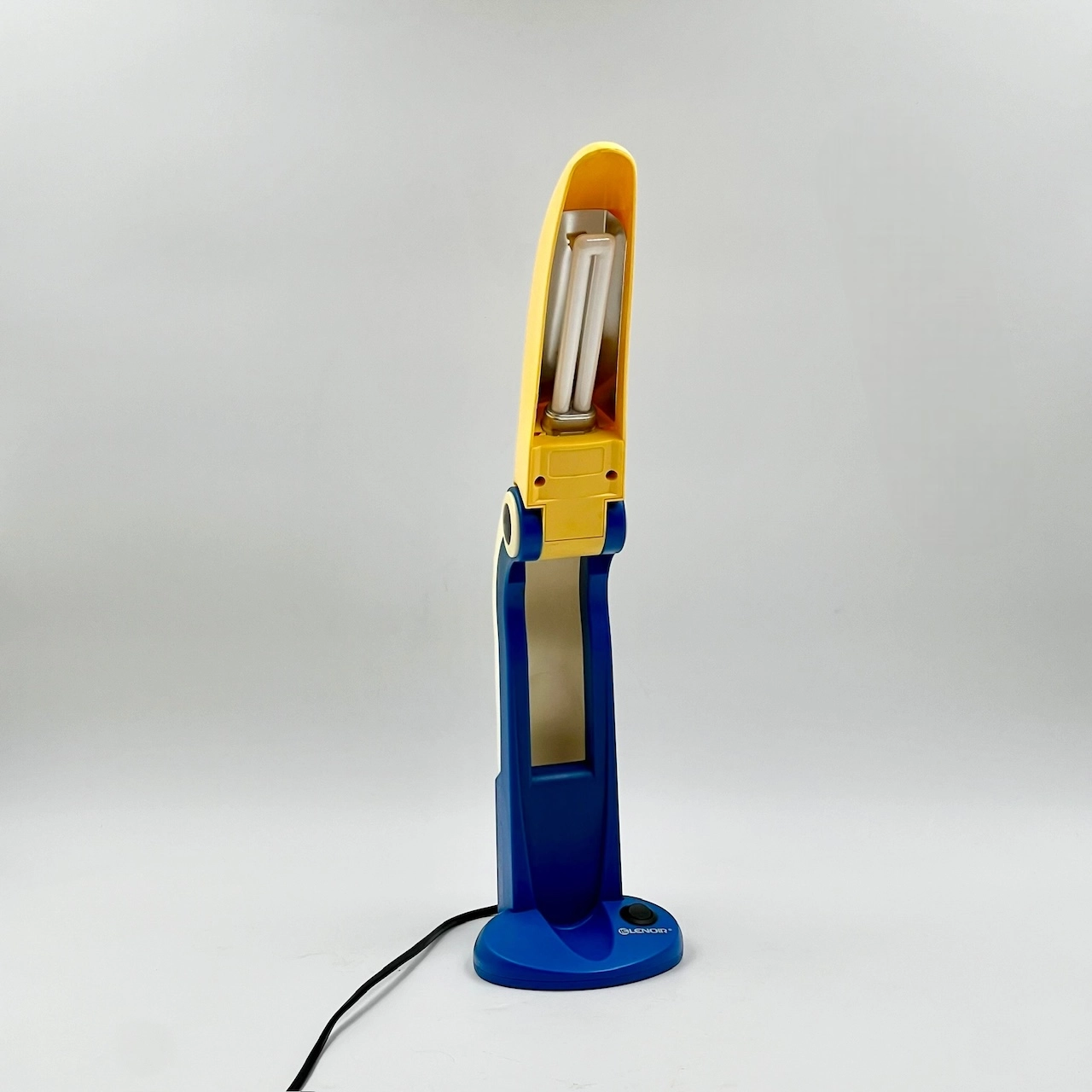 Multicolor 80s Lamp: Toucan by HT Huang for Lenoir Italy - Image 6