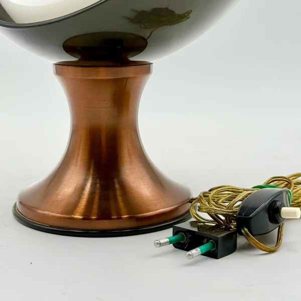 Stunning 70s Space Age Lamp | Italian Vintage Design - natavintage.com