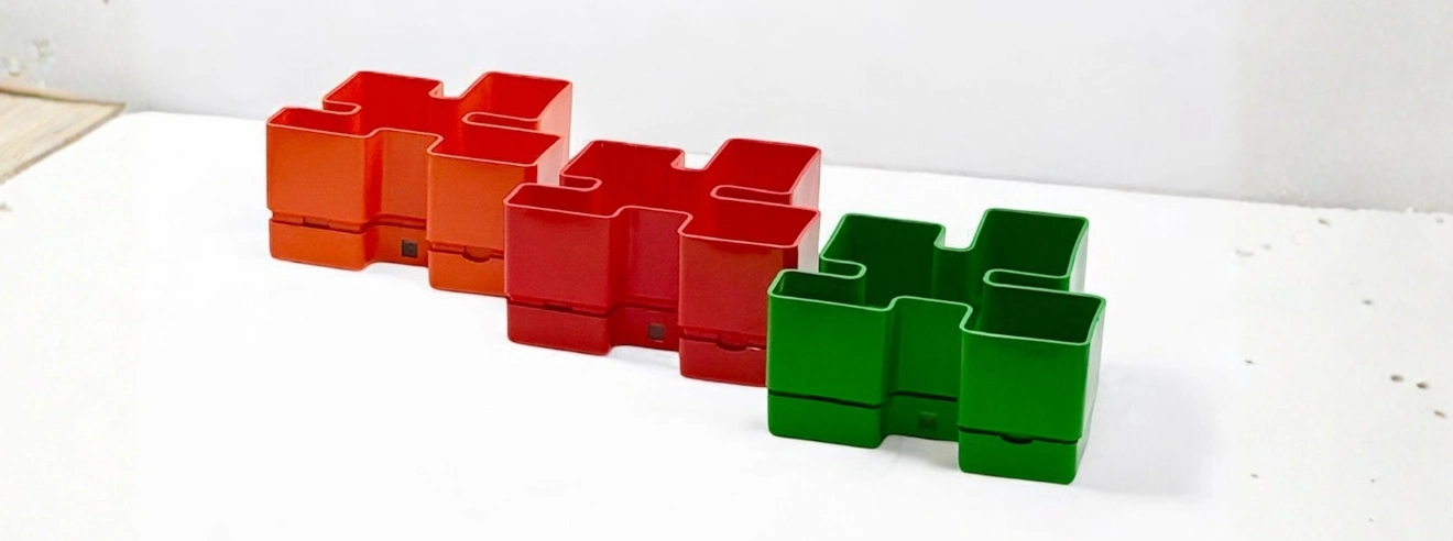 Set of Plastic Planters Scarabeo Programma Vastill Italian Platic Design 1970s