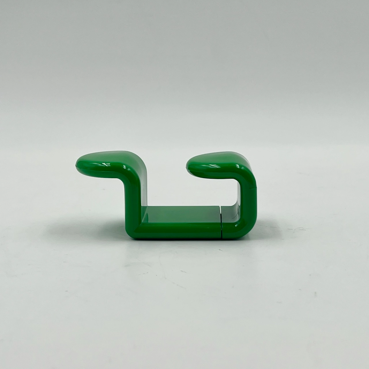 vibrant green 70s coat hooks ambrogio rossari gedy 1970s NOS