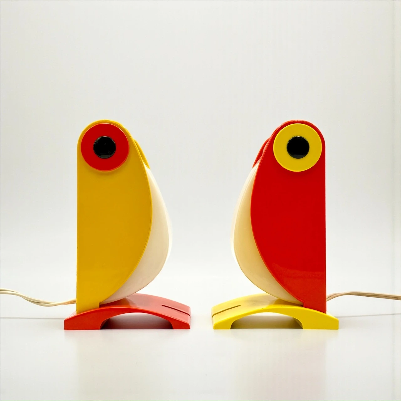 Pair of 1970s Toucan lamps by Enea Ferrari for Old Timer Ferrari in red and yellow plastic