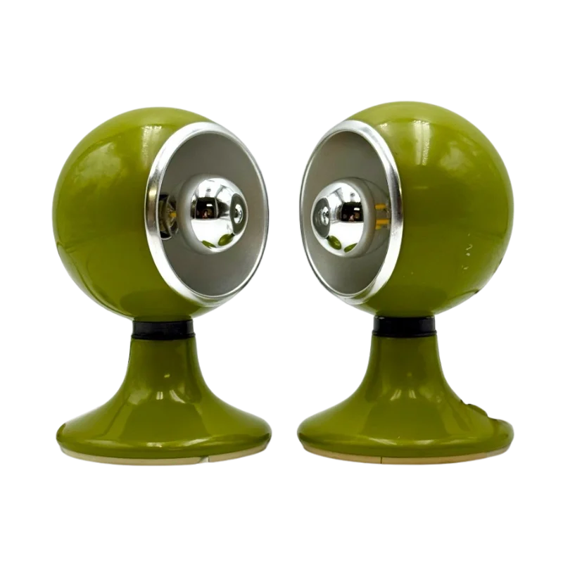 Pair of Italian Space Age eyeball table lamps in green lacquered metal, 1970s lighting design