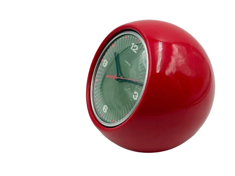 1970s red Space Age globe clock in glossy plastic with red spherical shape and black dial